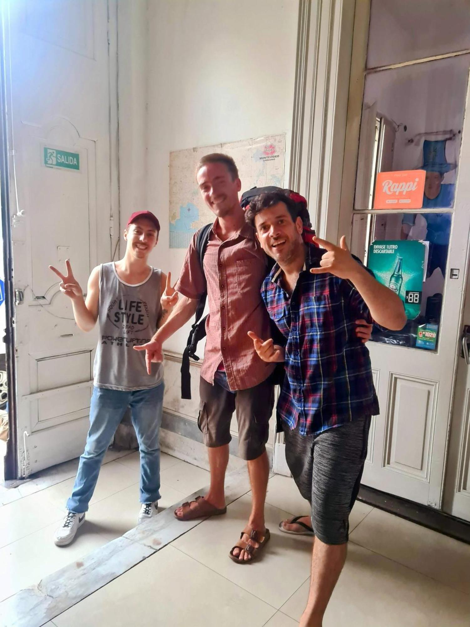 Montevideo Port Hostel المظهر الخارجي الصورة